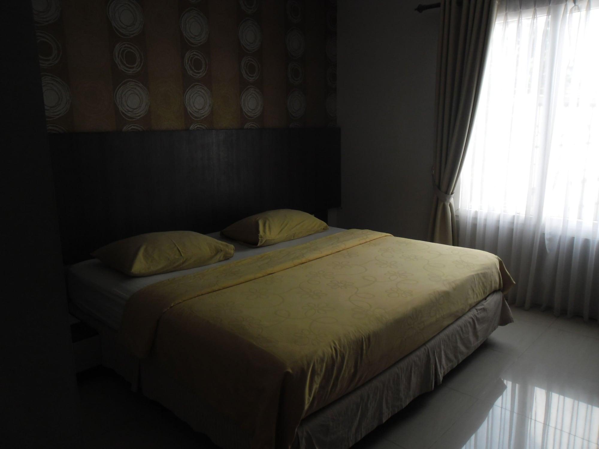 Andelir Hotel Бандунг Экстерьер фото