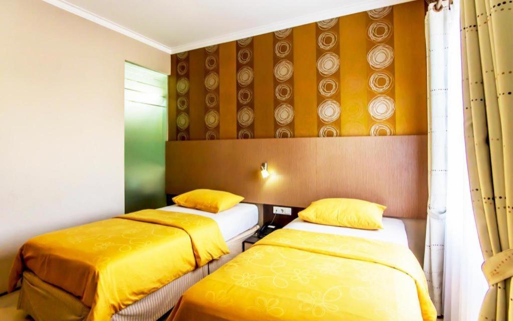 Andelir Hotel Бандунг Экстерьер фото