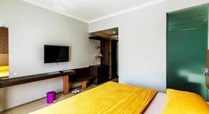 Andelir Hotel Бандунг Экстерьер фото